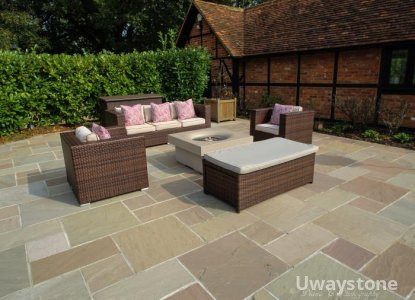 Raj Green Natural Handcut Mix Size Patio Pack Sandstone Paving Tiles
