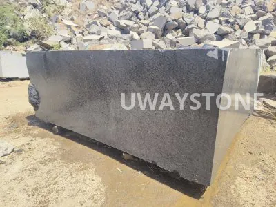 Indian Black Granite Blocks for Monuments, Tombstones and Headstones